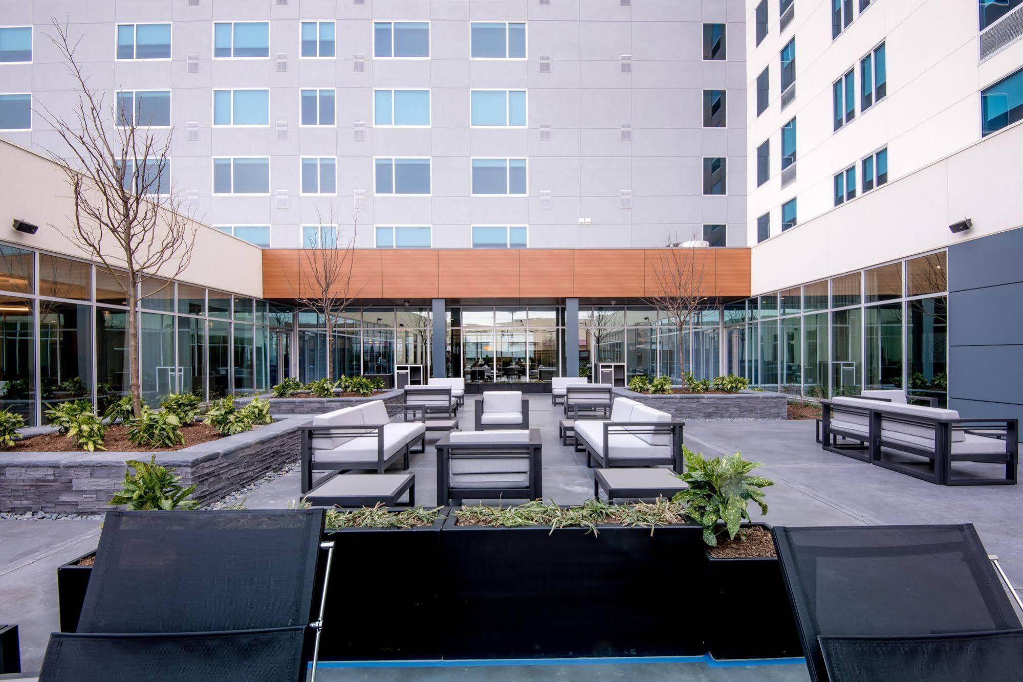 Aloft Dallas Love Field Екстериор снимка
